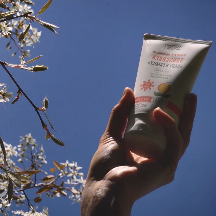 Losion za sunčanje tijela Mango Baby & Family SPF50 Wooden Spoon 150 ml