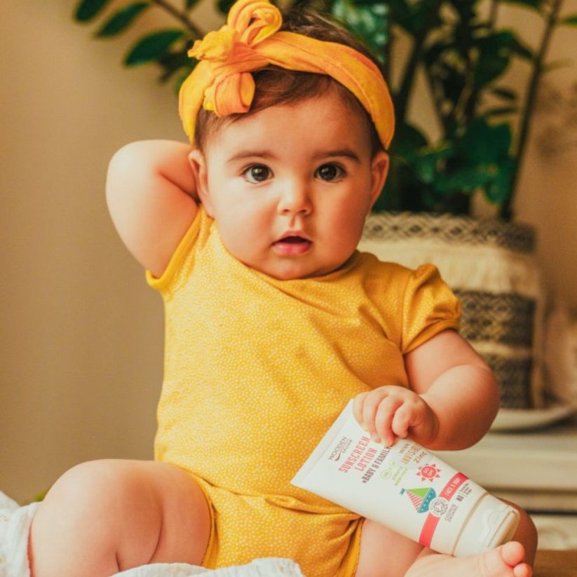 Losion za tijelo za sunčanje u tubi Baby & Family SPF 50 Wooden Spoon 100 ml