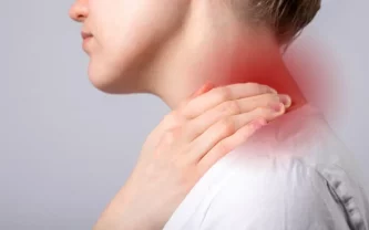 Jak se zbavit bolesti krční páteře a jaké jsou její příčiny?